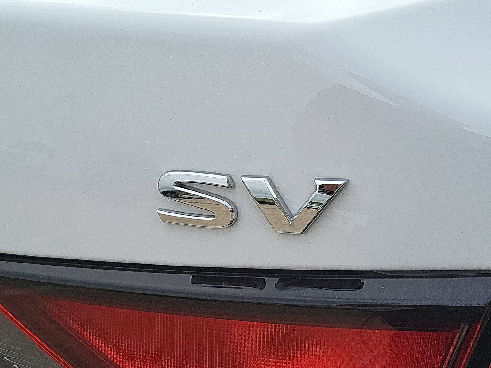 Used 2024 Nissan Sentra SV FWD image 29
