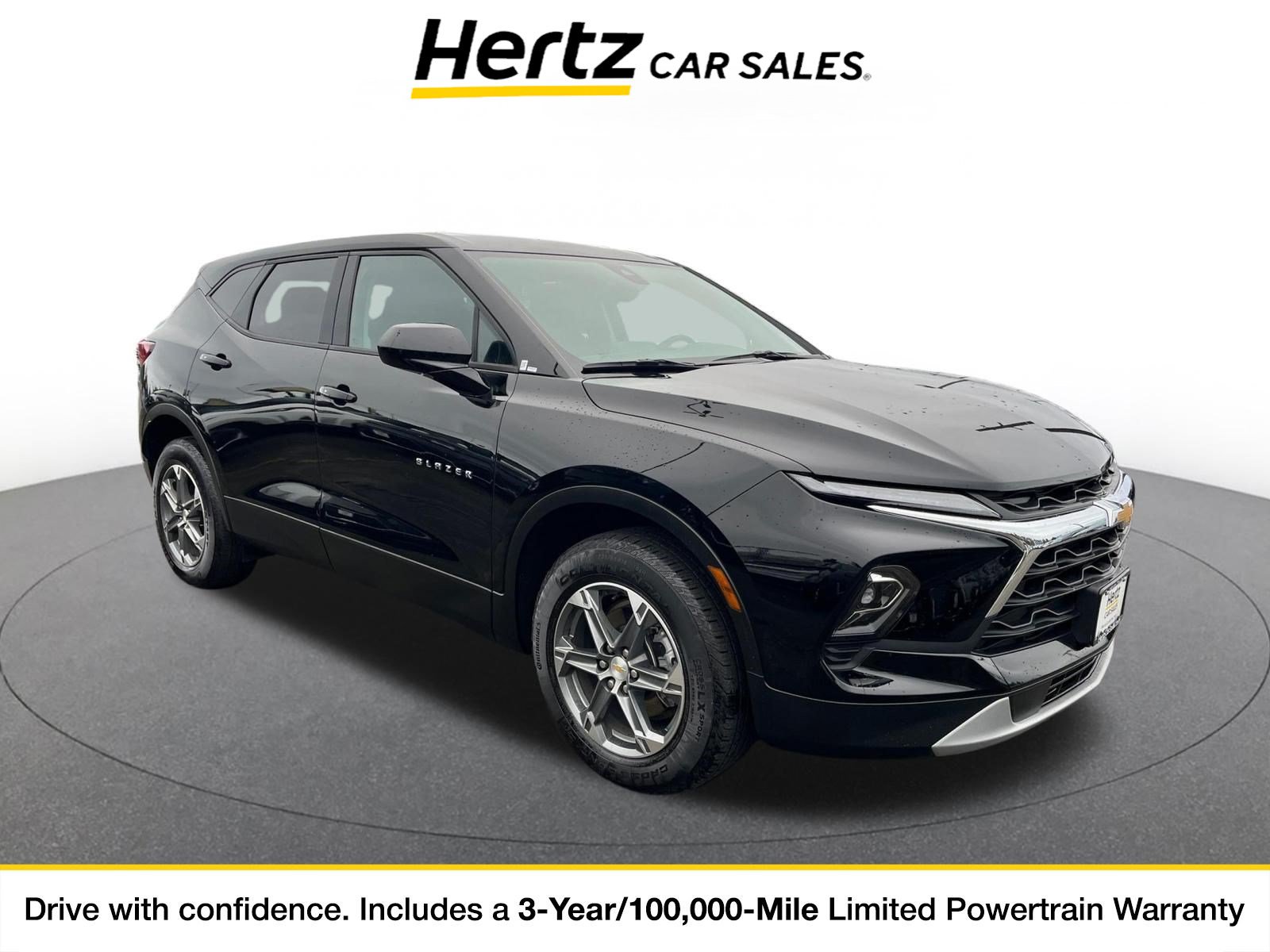 Used 2025 Chevrolet Blazer LT FWD image 1