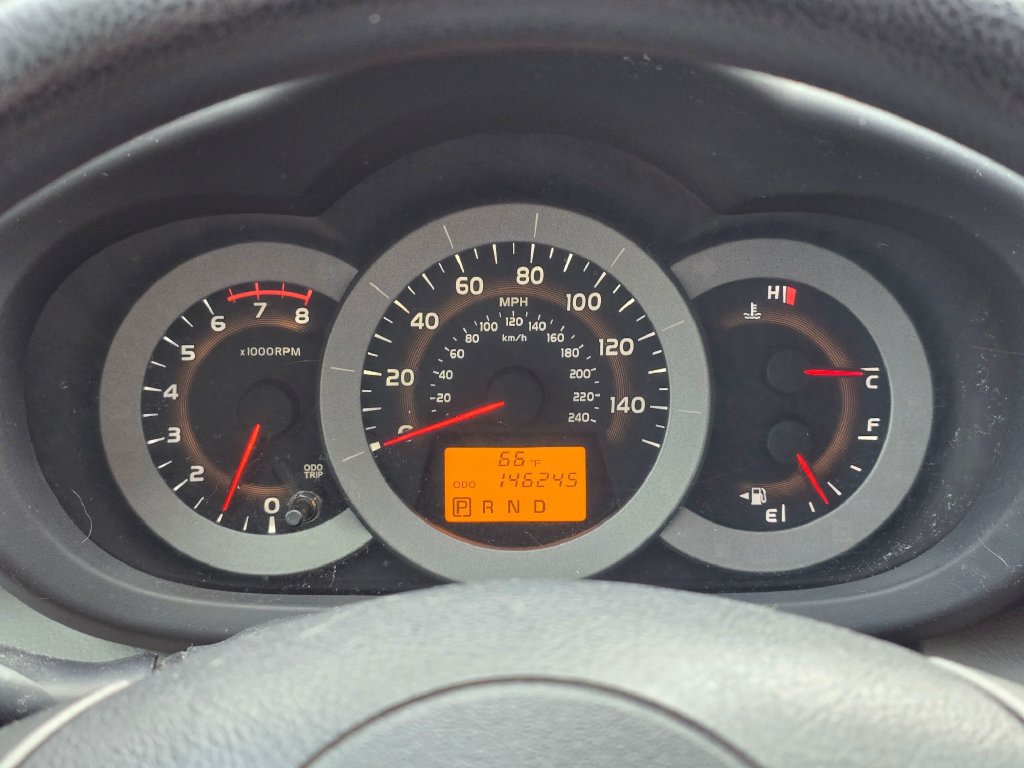 Used 2012 Toyota RAV4 4WD V6 w/ Tow Prep Pkg image 16