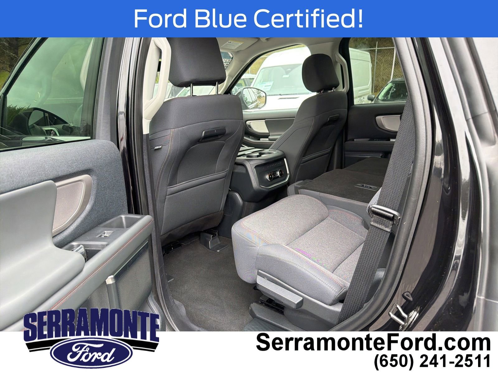 Certified 2025 Ford Expedition Active AWD/4WD image 9