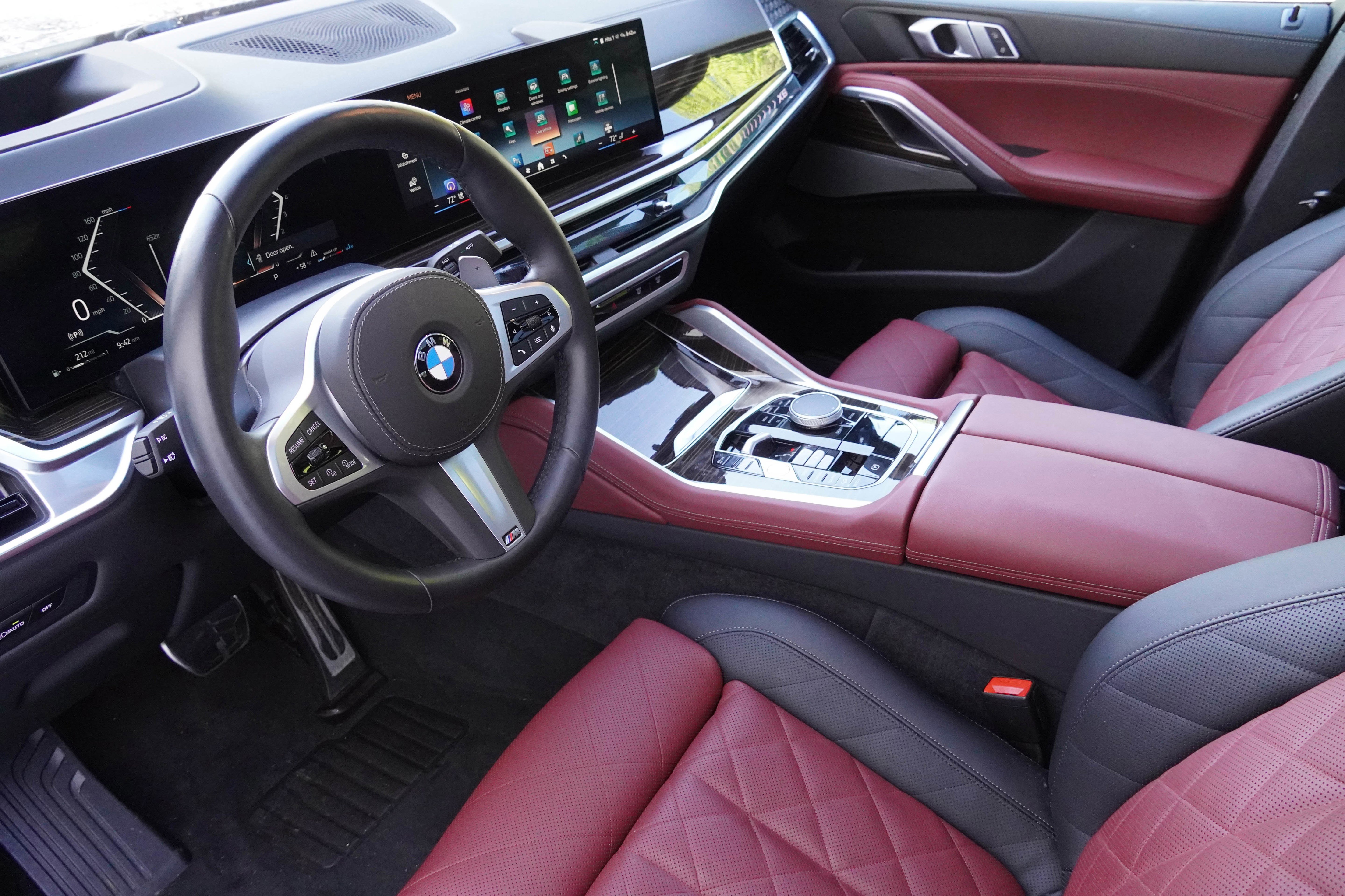Certified 2026 BMW X6 xDrive40i AWD/4WD image 9