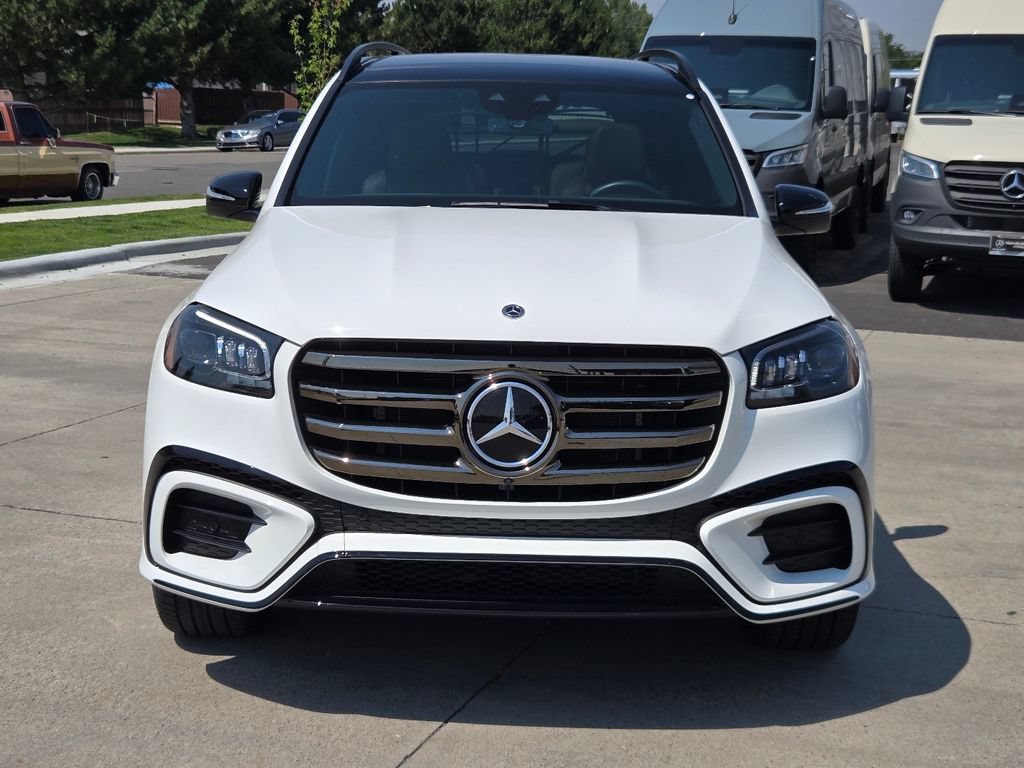 Used 2024 Mercedes-Benz GLS 450 4MATIC image 45