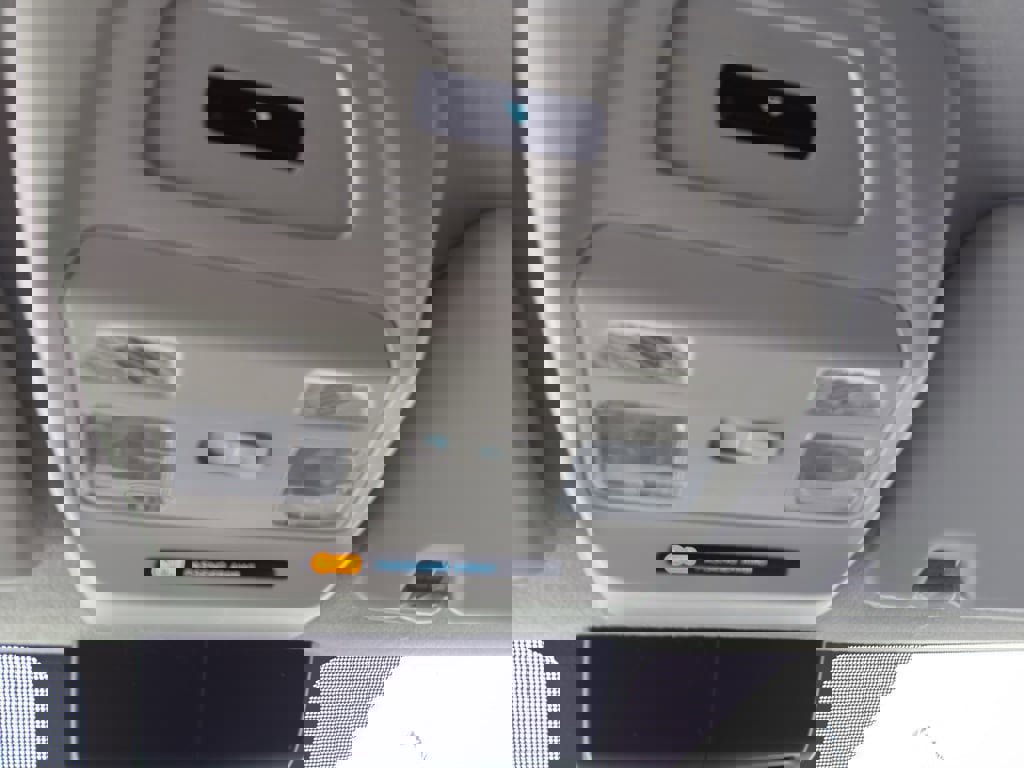 New 2025 Ford Transit 250 Low Roof AWD image 28