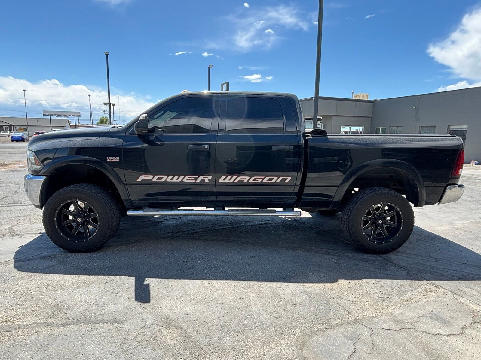 Used 2015 RAM 2500 Power Wagon w/ Comfort Group AWD/4WD image 3
