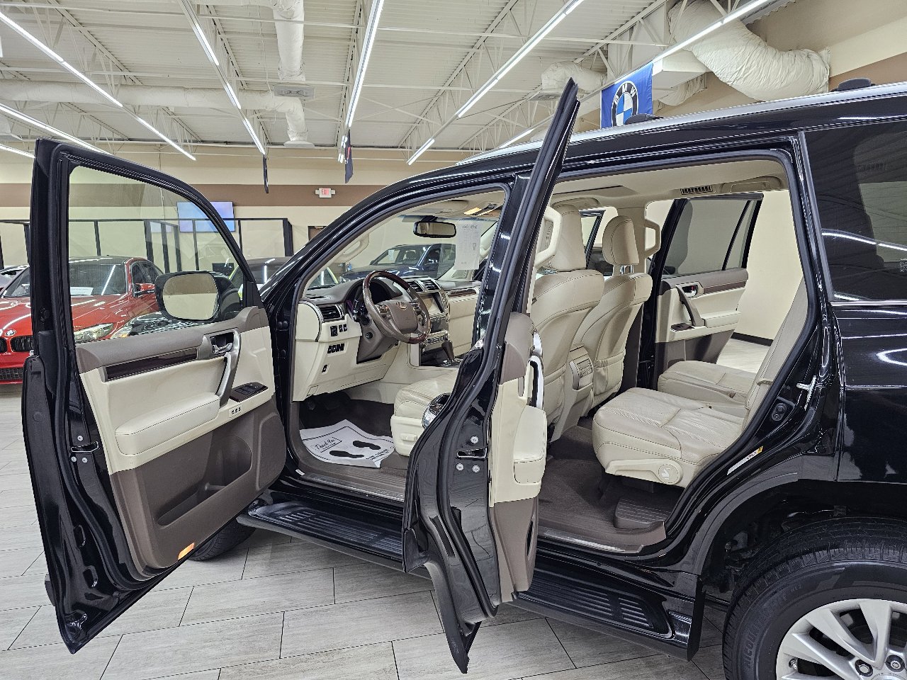 Used 2017 Lexus GX 460 Premium image 15