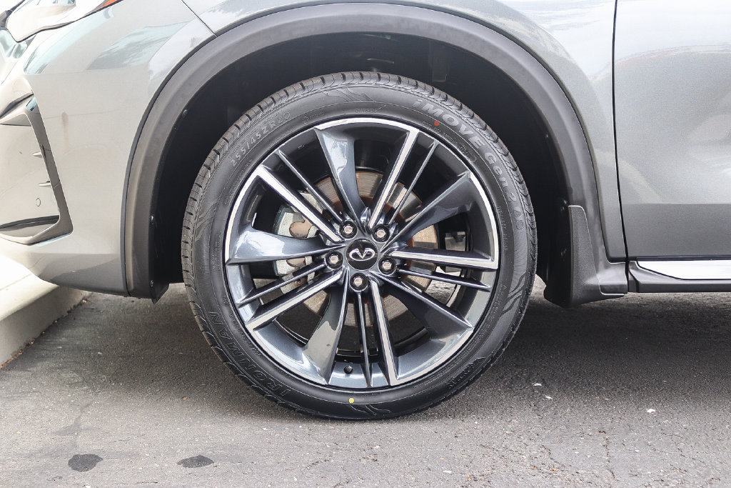Certified 2023 INFINITI QX50 Sport FWD image 10