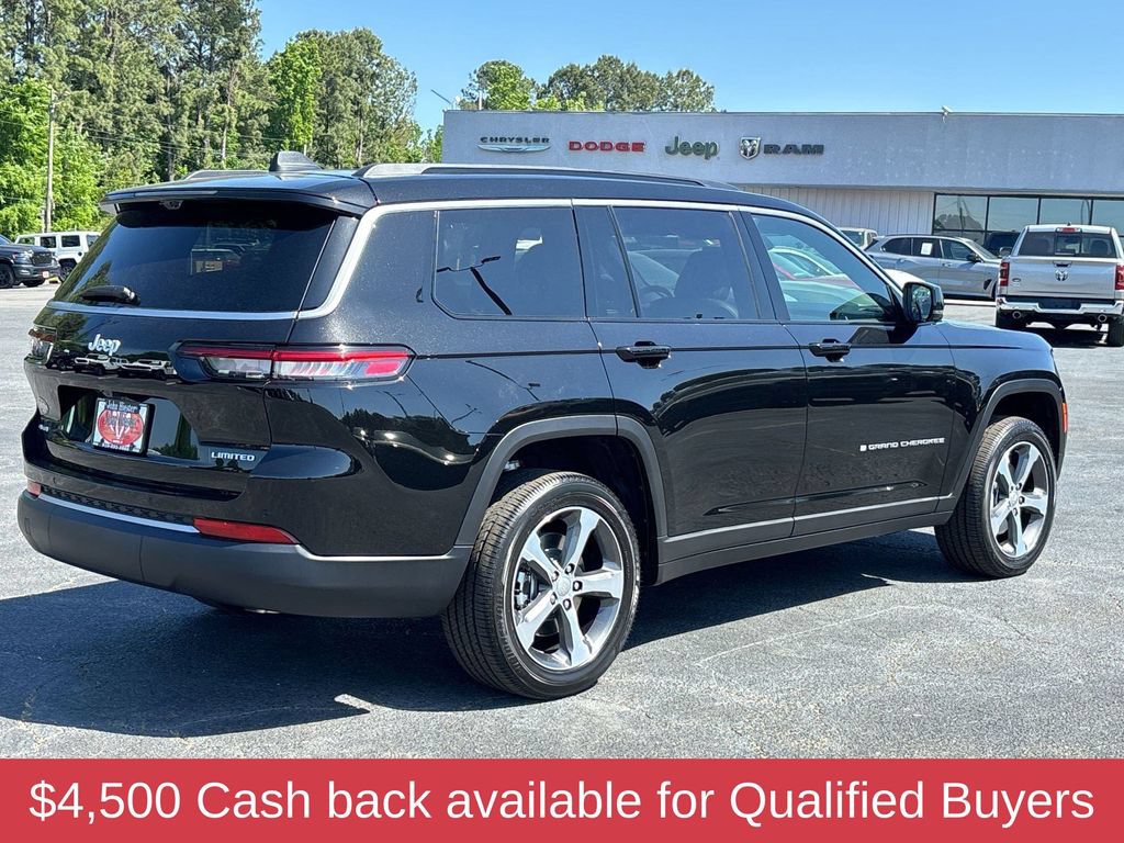 New 2026 Jeep Grand Cherokee L Limited w/ Luxury Tech Group II AWD/4WD image 3