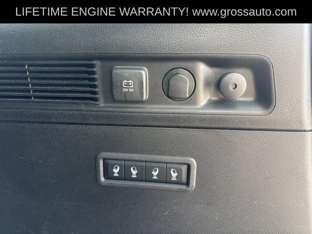 Used 2024 Jeep Wagoneer Series III AWD/4WD image 28