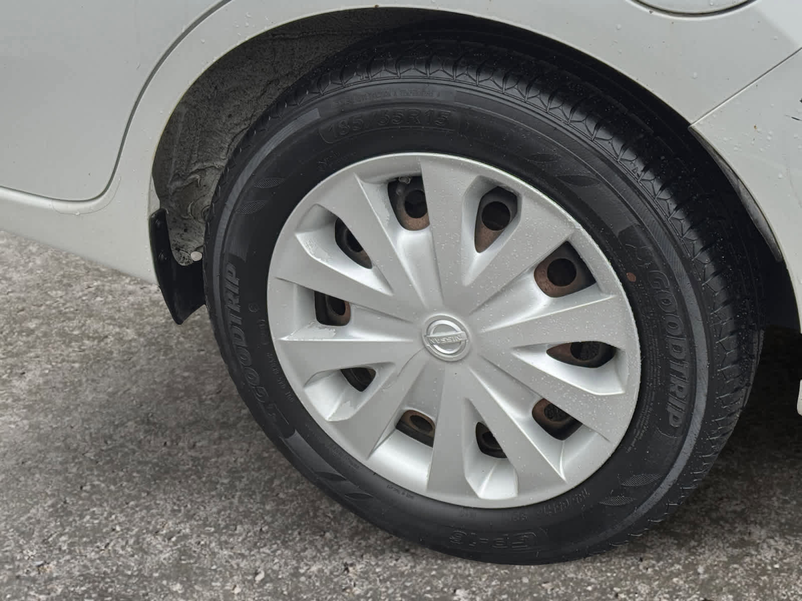 Used 2015 Nissan Versa Note SV image 13