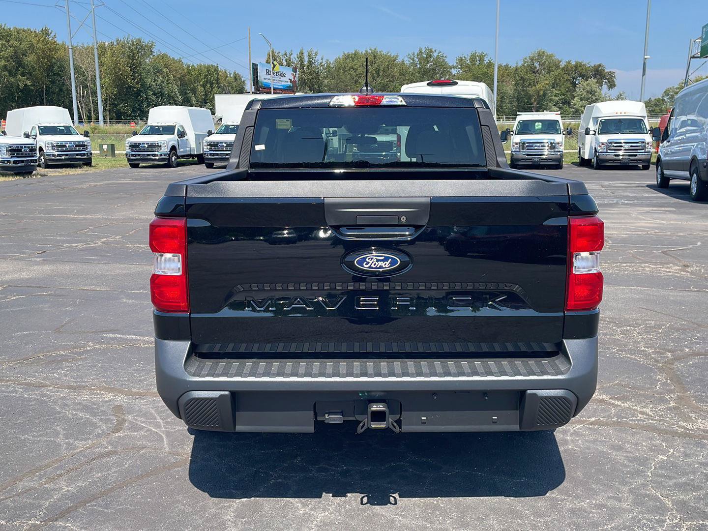 New 2026 Ford Maverick XLT w/ Equipment Group 301A AWD/4WD image 4