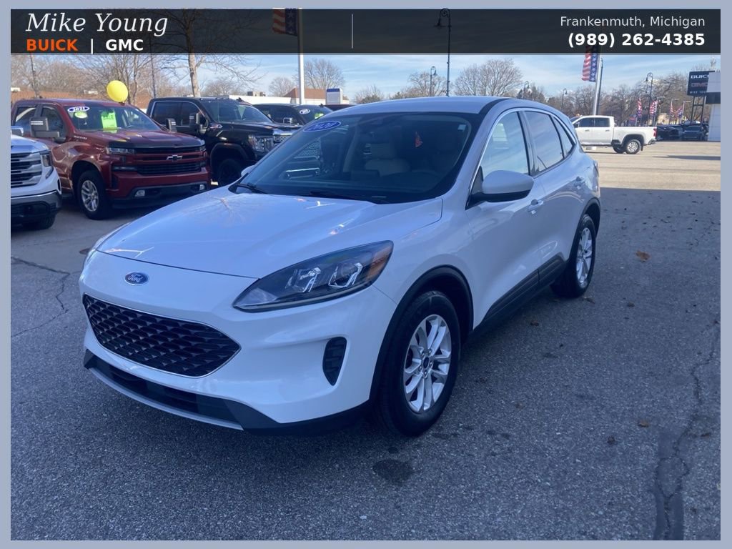Used 2020 Ford Escape SE image 1