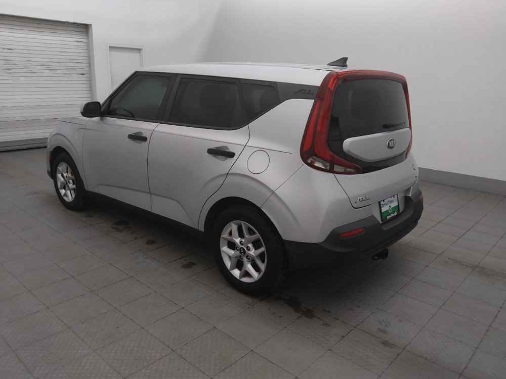 Used 2020 Kia Soul S FWD image 3