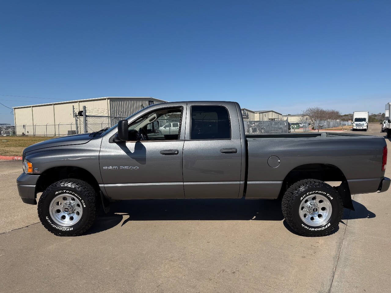 Used 2004 Dodge Ram 2500 Truck SLT w/ Trailer Tow Group AWD/4WD image 9