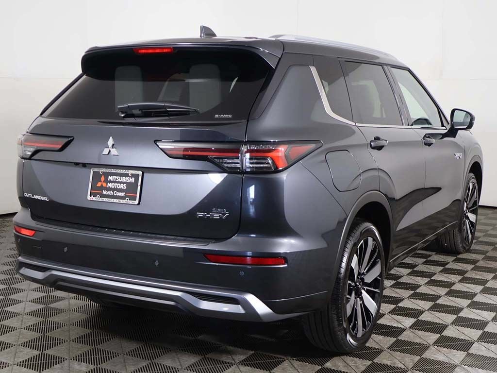 New 2026 Mitsubishi Outlander SEL AWD/4WD image 15