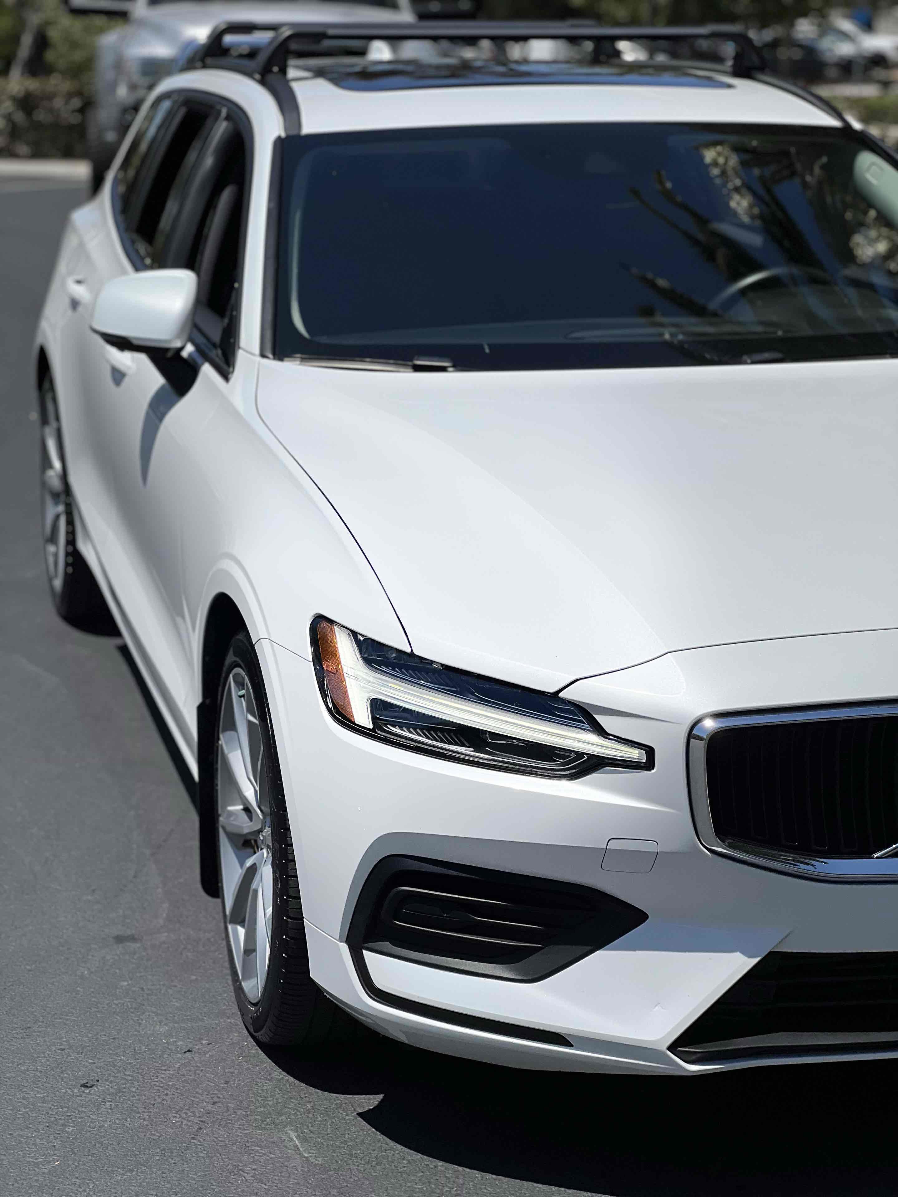 Used 2020 Volvo V60 T5 Momentum w/ Protection Package FWD image 34