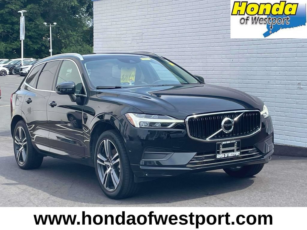 Used 2019 Volvo XC60 T5 Momentum w/ Multimedia Package AWD/4WD image 1