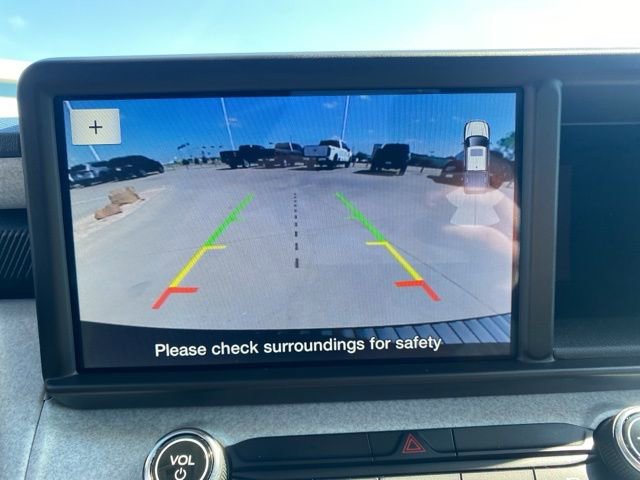 Used 2024 Ford Maverick XLT image 13