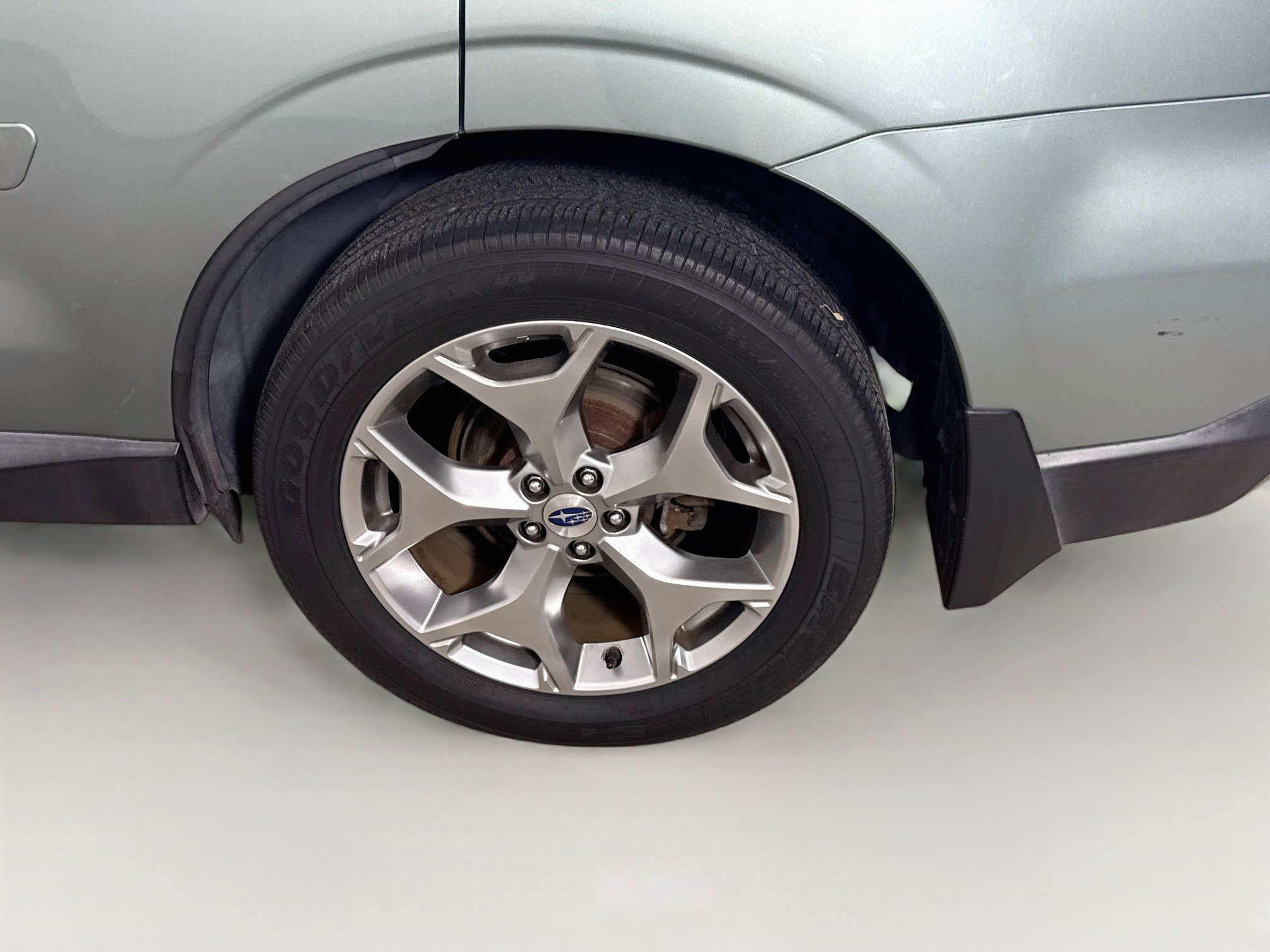 Used 2017 Subaru Forester 2.5i Touring AWD/4WD image 37