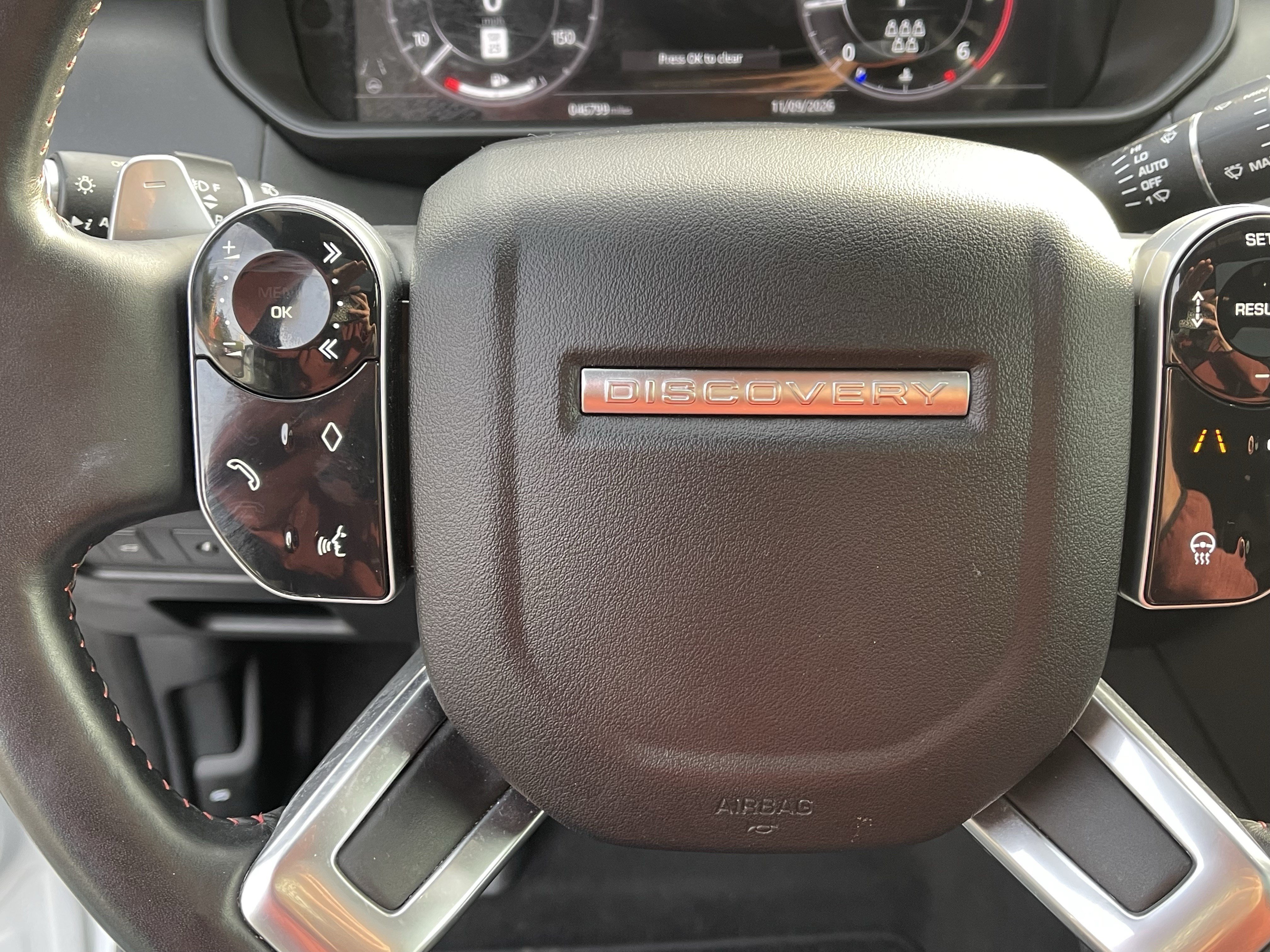 Used 2020 Land Rover Discovery HSE Luxury AWD/4WD image 21