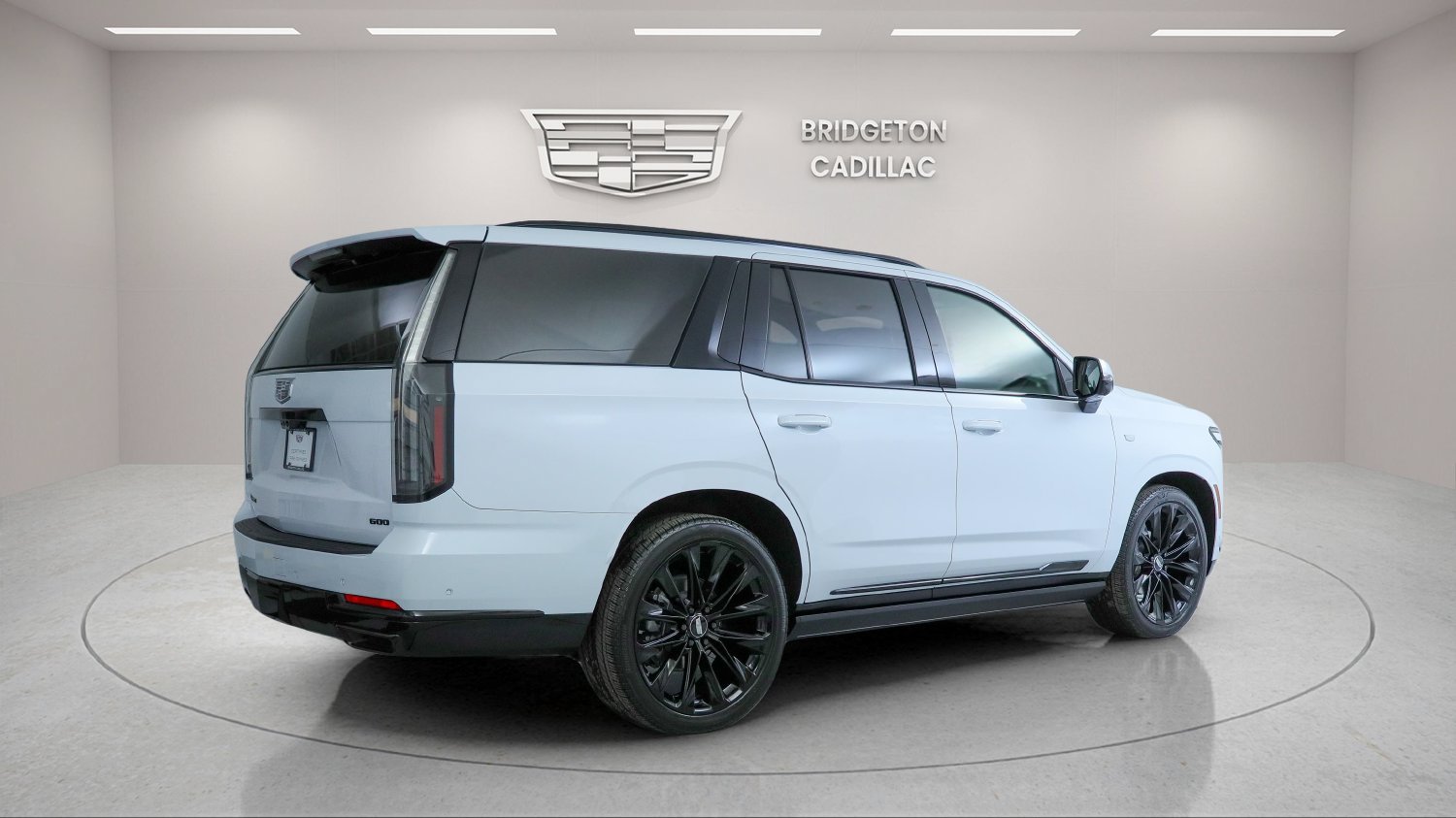 Used 2026 Cadillac Escalade Platinum Sport w/ LPO, ONYX Package AWD/4WD image 7