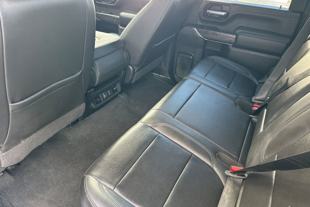 Used 2020 Chevrolet Silverado 2500 LTZ AWD/4WD image 12