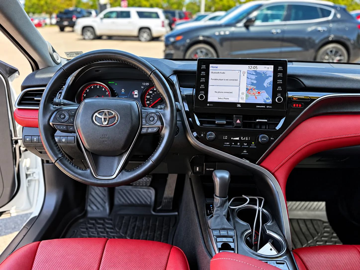 Used 2024 Toyota Camry XSE w/ Navigation Package FWD image 19
