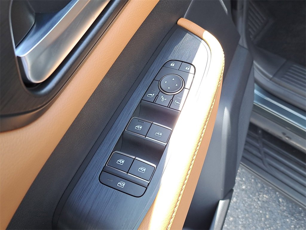 New 2026 Nissan Armada SL image 23