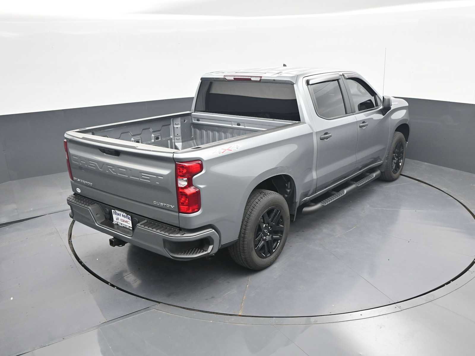 Used 2024 Chevrolet Silverado 1500 Custom AWD/4WD image 31