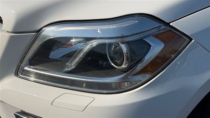 Used 2015 Mercedes-Benz GL 450 4MATIC image 12