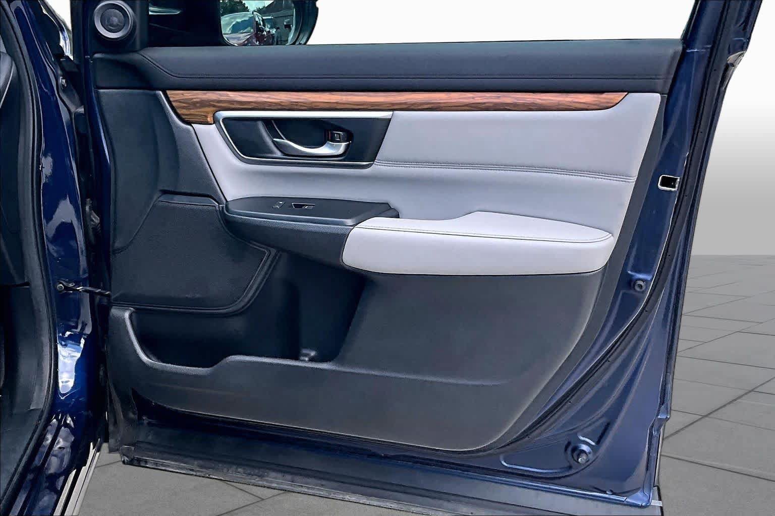 Used 2017 Honda CR-V EX-L image 21