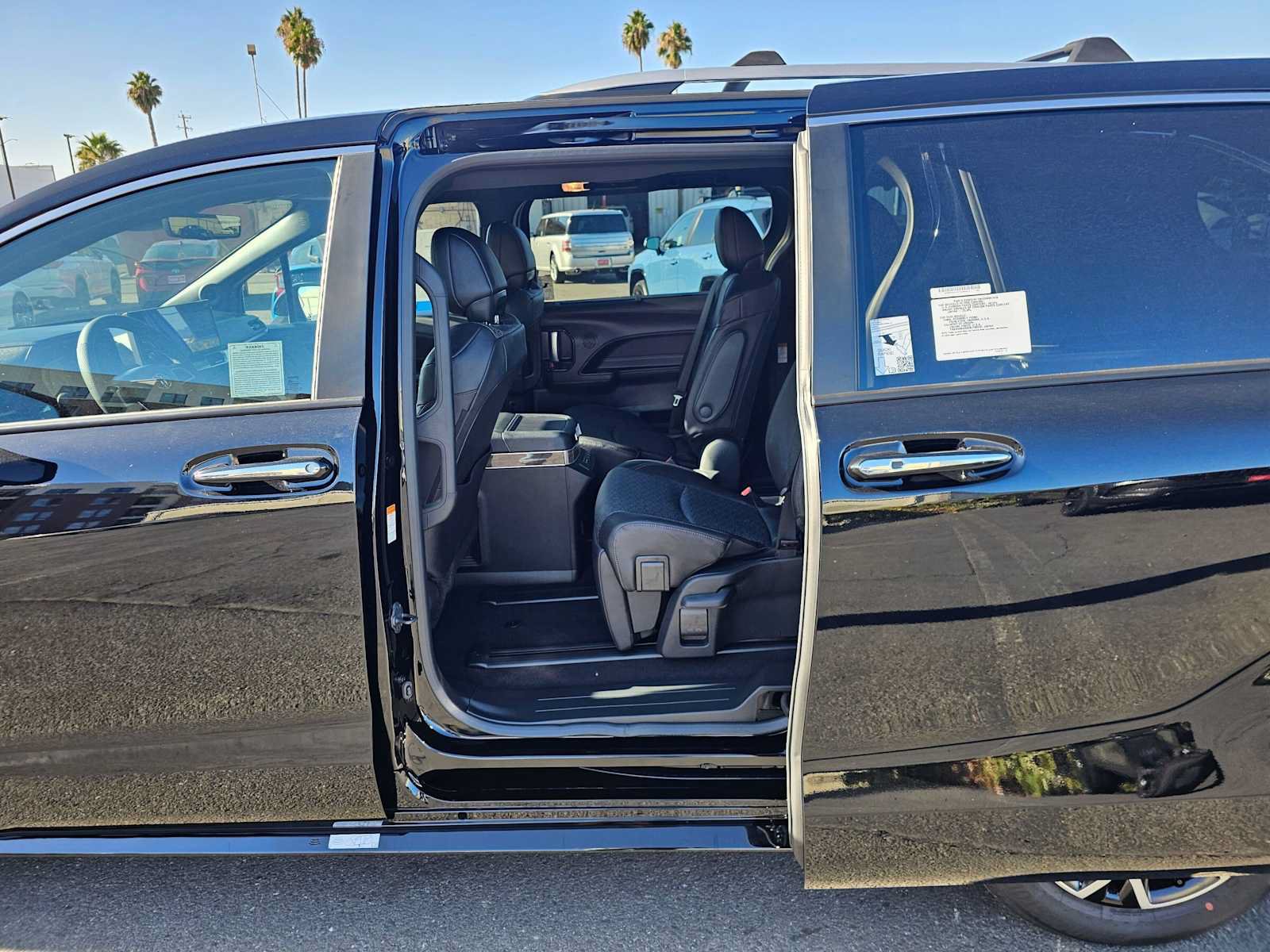 New 2026 Toyota Sienna Platinum AWD/4WD image 17