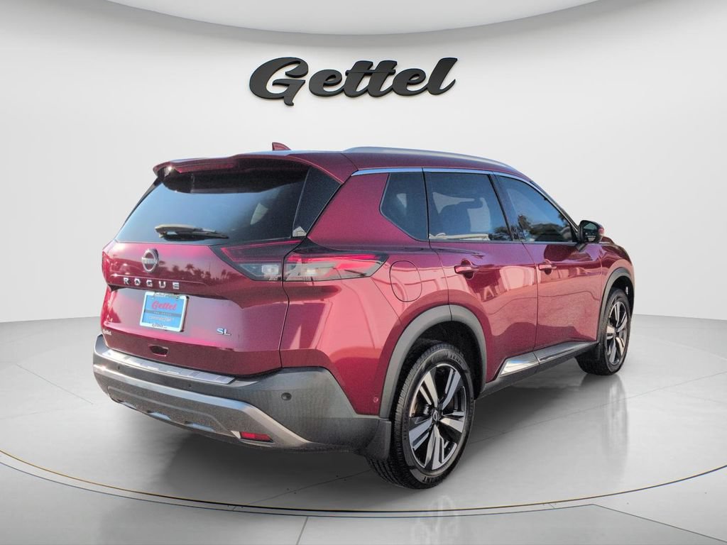 Certified 2022 Nissan Rogue SL w/ SL Premium Package FWD image 5