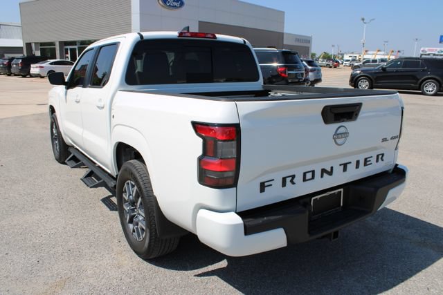 Used 2024 Nissan Frontier SL AWD/4WD image 8