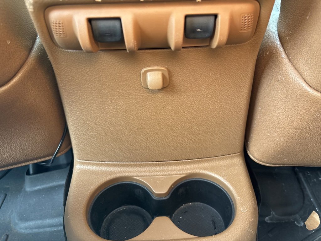 Used 2013 Jeep Wrangler Unlimited Sahara w/ Connectivity Group image 7