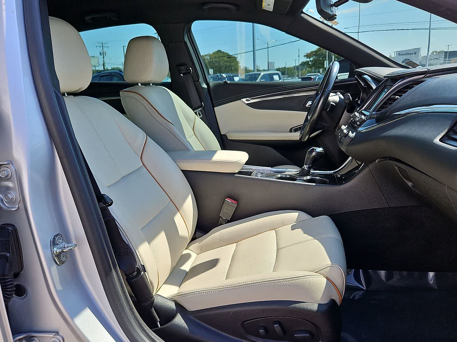 Certified 2019 Chevrolet Impala Premier FWD image 34