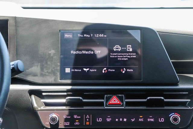 Used 2023 Kia Niro LX FWD image 16