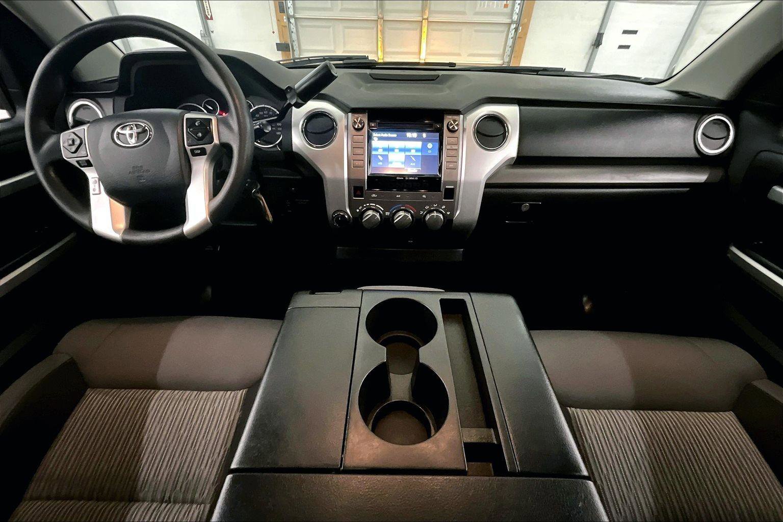 Used 2016 Toyota Tundra SR5 image 14