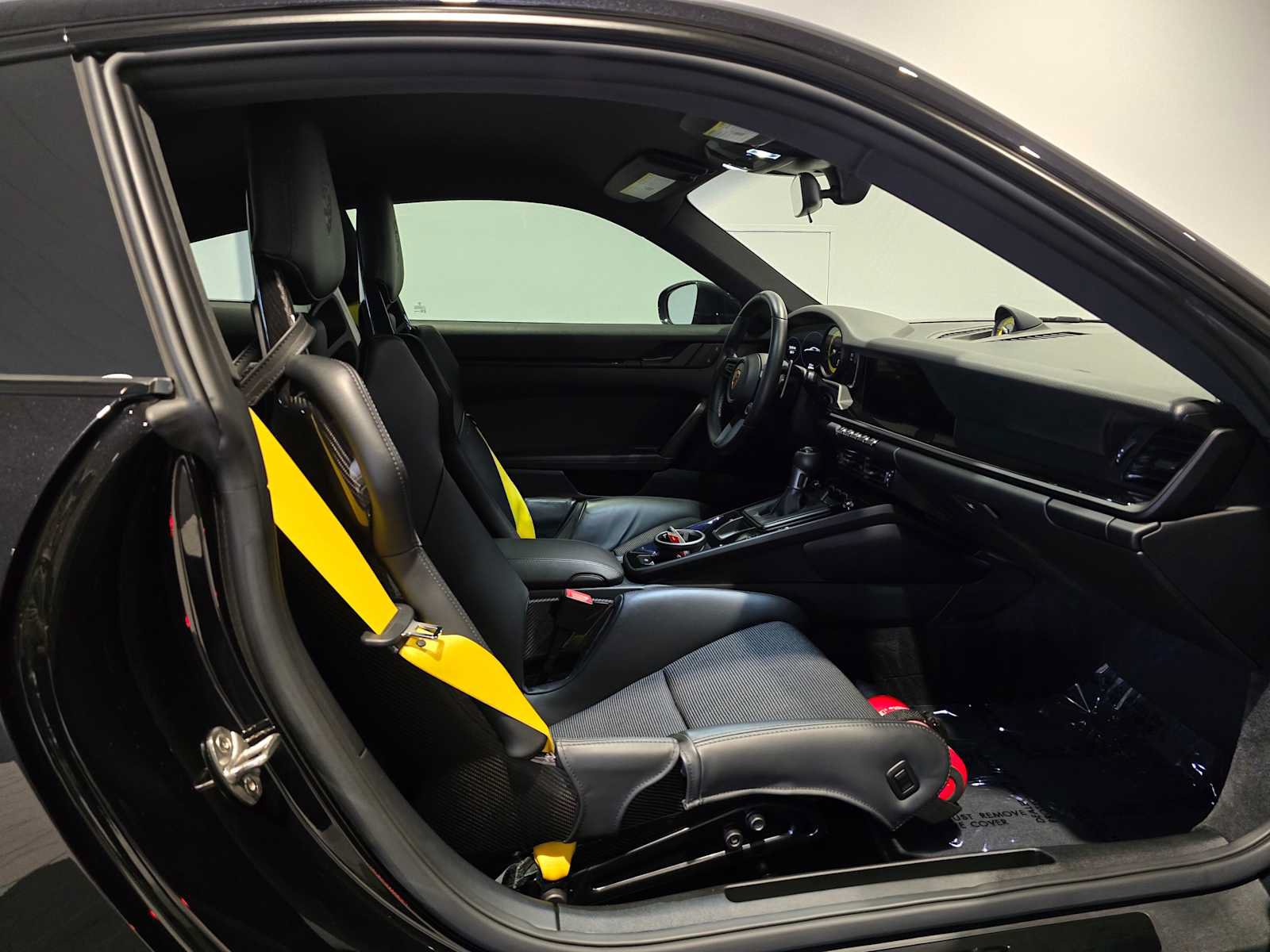 Used 2022 Porsche 911 GT3 RWD image 13