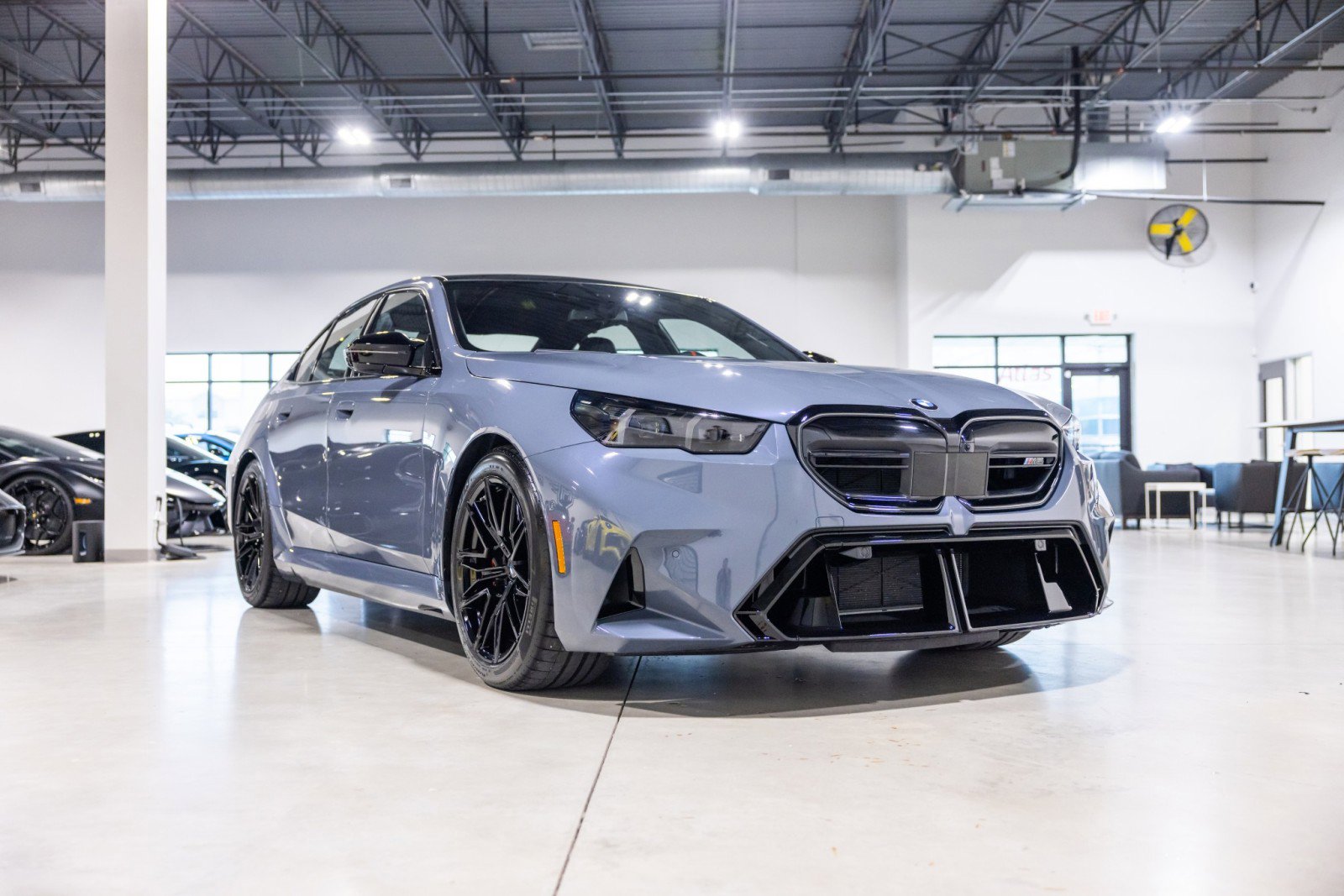 Used 2026 BMW M5 w/ Executive Package AWD/4WD image 3