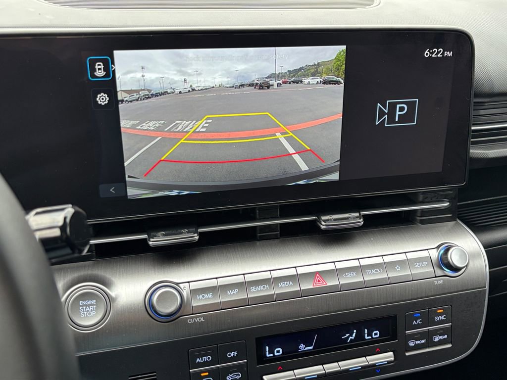 Used 2025 Hyundai Kona SEL FWD image 34