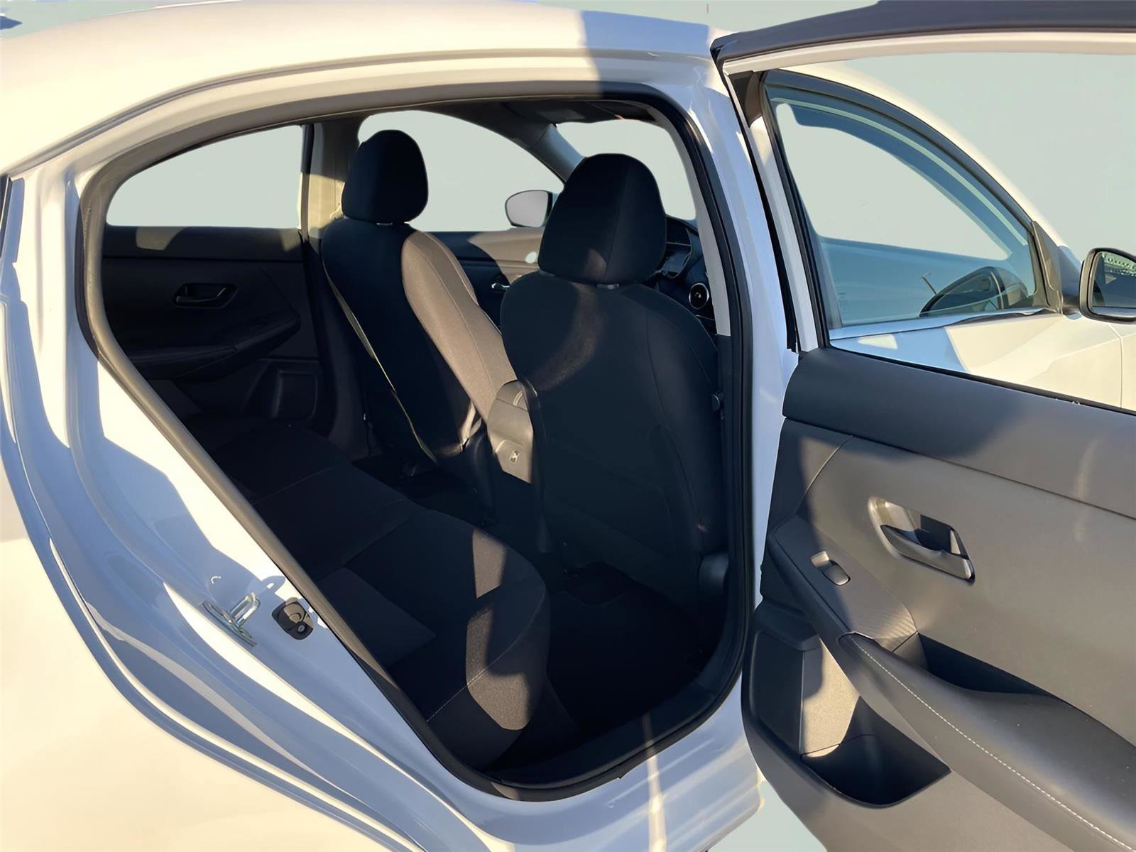 Used 2024 Nissan Sentra SV image 19