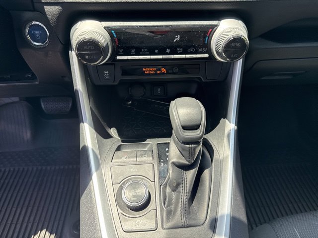 Used 2021 Toyota RAV4 XLE w/ Convenience Package AWD/4WD image 20