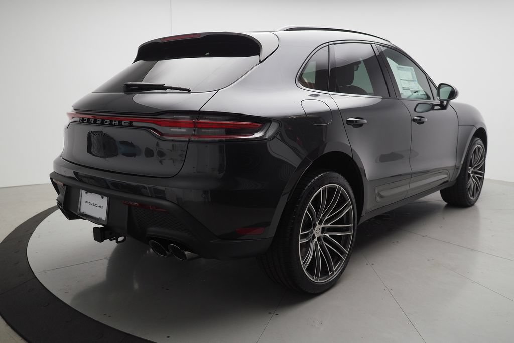 New 2026 Porsche Macan AWD/4WD image 5