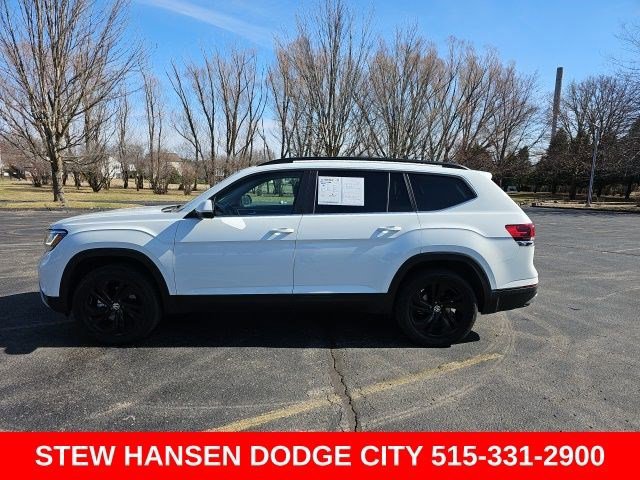 Used 2023 Volkswagen Atlas SE w/ Black Wheel Package image 1