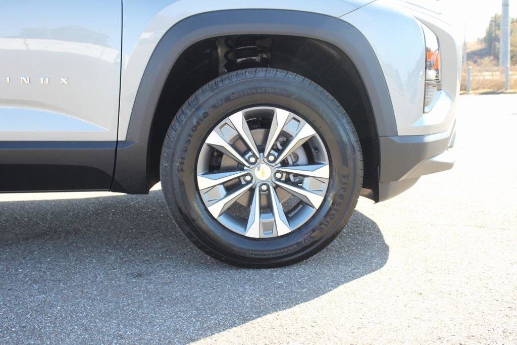 New 2026 Chevrolet Equinox LT w/ LPO, Floor Liner Package image 4