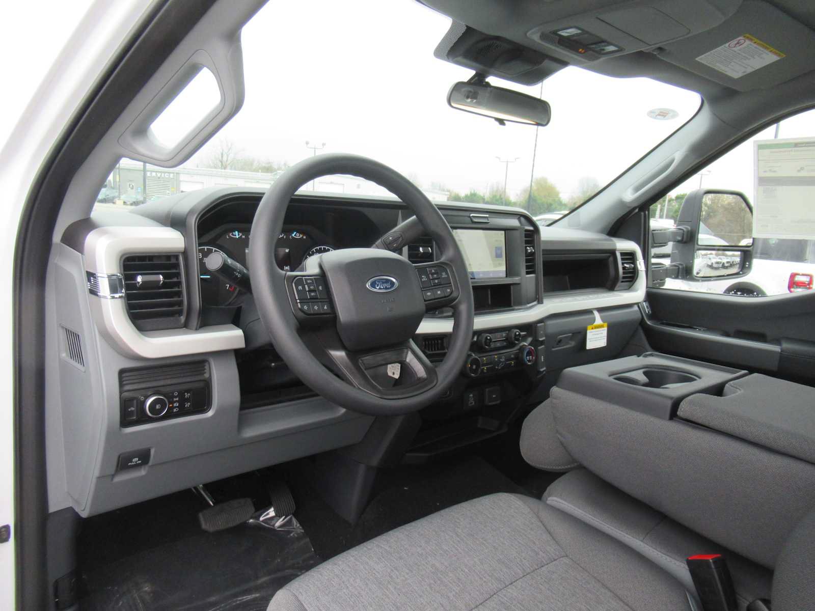 New 2026 Ford F350 XL w/ STX Appearance Package AWD/4WD image 18