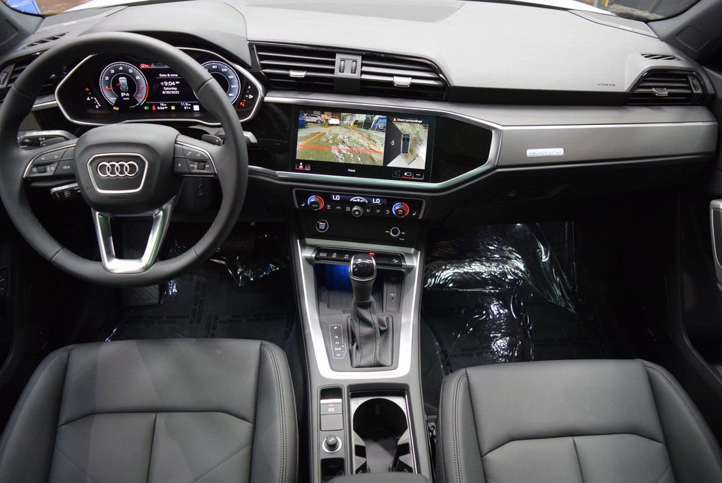 New 2025 Audi Q3 2.0T Premium Plus image 8