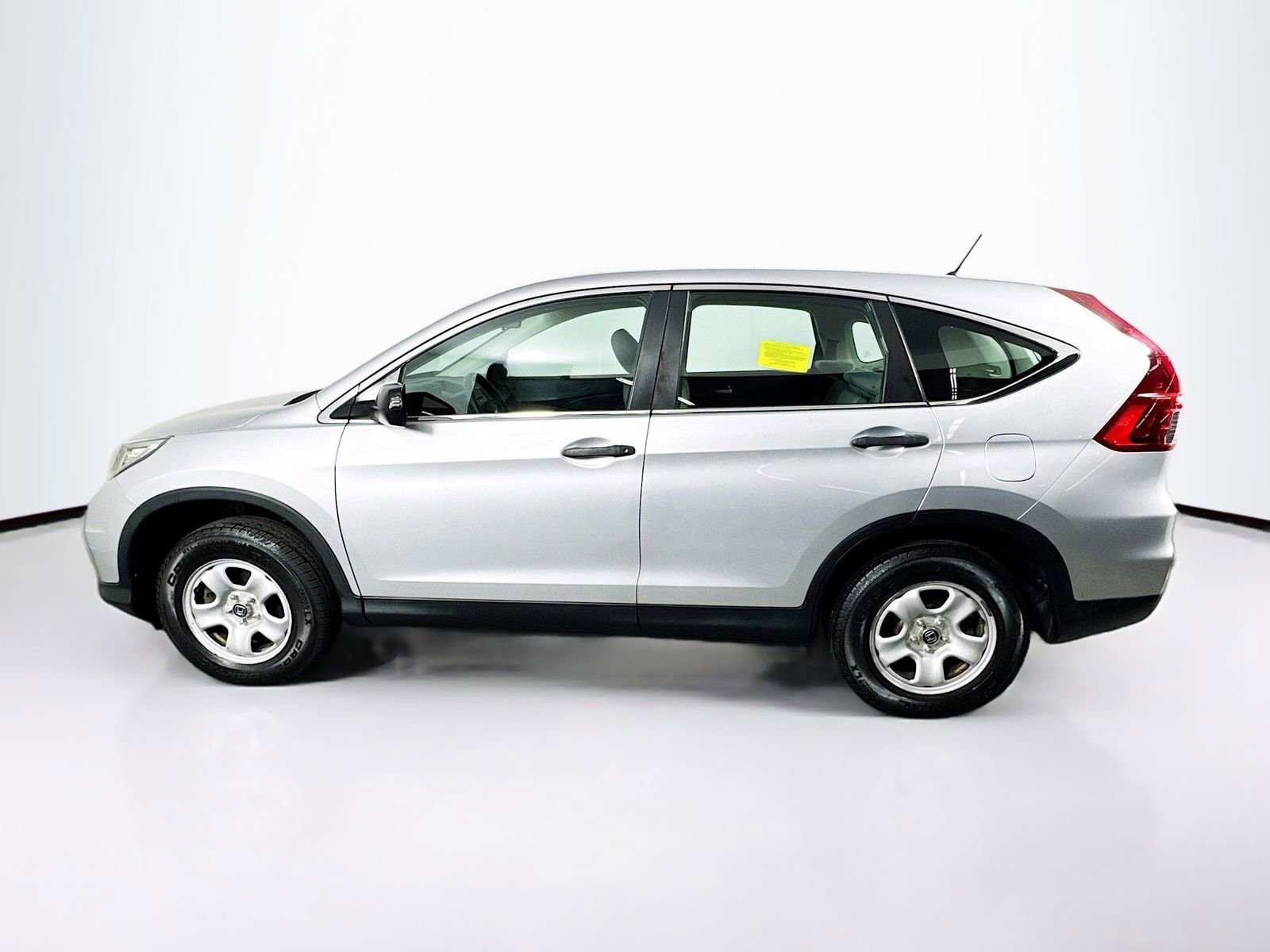 Used 2016 Honda CR-V LX image 4