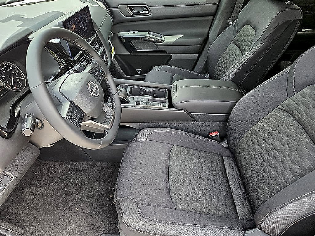 New 2026 Nissan Pathfinder SV FWD image 17