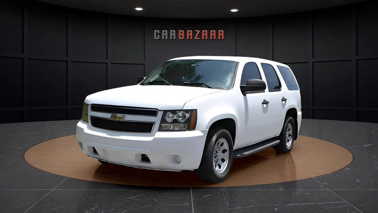 Used 2010 Chevrolet Tahoe LS w/ Interior Plus Package image 3